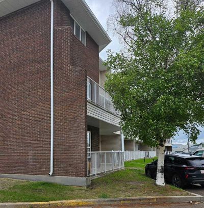 105 - 205 12 Ave Sw, Condo with 2 bedrooms, 1 bathrooms and 1 parking in Slave Lake AB | Image 2