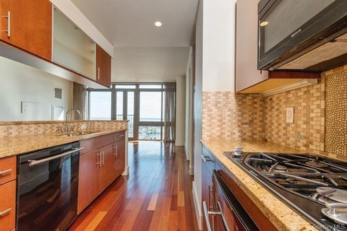 unit-1804-175 Huguenot St, New Rochelle, NY, 10801-7764 | Card Image