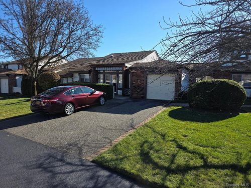 504 Gotham Ct N, Saint James, NY, 11780-3350 | Card Image