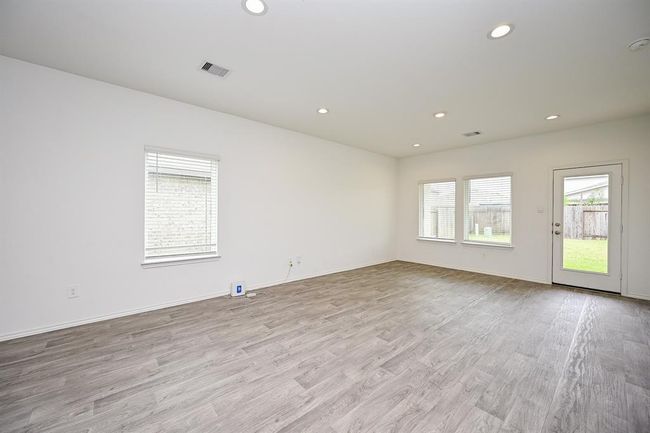 5411 Auburn Gardens Ct, House other with 4 bedrooms, 3 bathrooms and 2 parking in Spring TX | Image 8