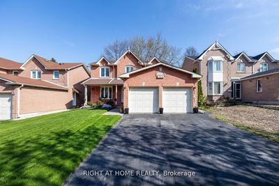 765 Barnes Cres, House other with 4 bedrooms, 4 bathrooms and 6 parking in Oshawa ON | Image 2