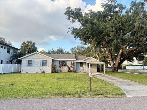 4001 W Mullen Ave, TAMPA, FL, 33609-4428 | Card Image