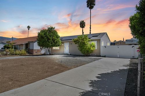 7167 Osbun Rd, San Bernardino, CA, 92404-6454 | Card Image