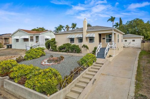 4535 Parks Ave, La Mesa, CA, 91942-8806 | Card Image