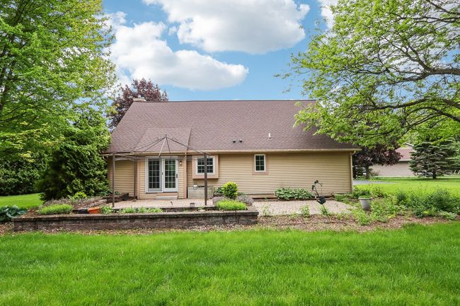 N61W14730 Woodcrest Ct, House other with 3 bedrooms, 3 bathrooms and 2 parking in Menomonee Falls WI | Image 53