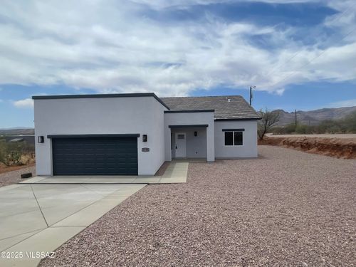 1825 Via Nueva Zelandia, Rio Rico, AZ, 85648-7204 | Card Image
