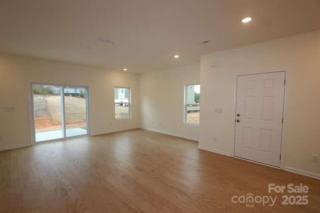222 Harpers Run Ln, Townhouse with 3 bedrooms, 3 bathrooms and null parking in Matthews NC | Image 5