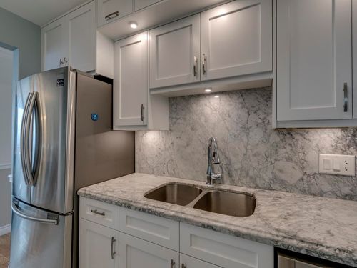 902-3920 Hastings St, Burnaby, BC, V5C6C7 | Card Image
