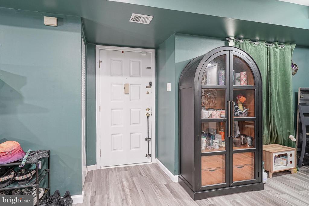 Residential in LINDENWOLD 2