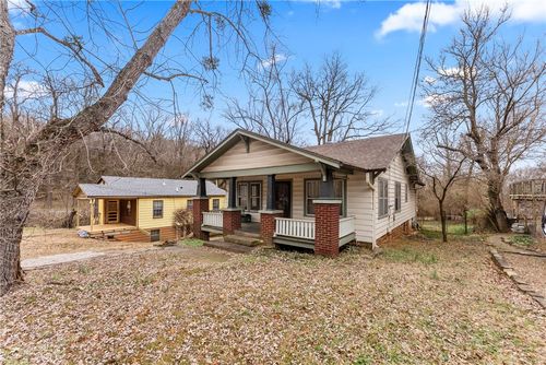 205 E Spring St, Fayetteville, AR, 72701-4263 | Card Image