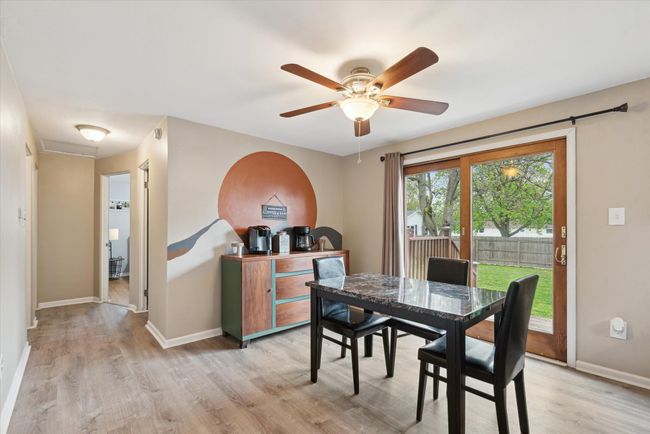 Kitchen/Dining Area | Image 12