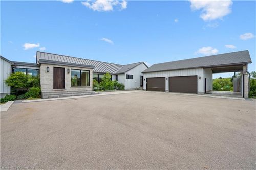 1270 15 Sideroad, Moffat, ON, L0P1J0 | Card Image