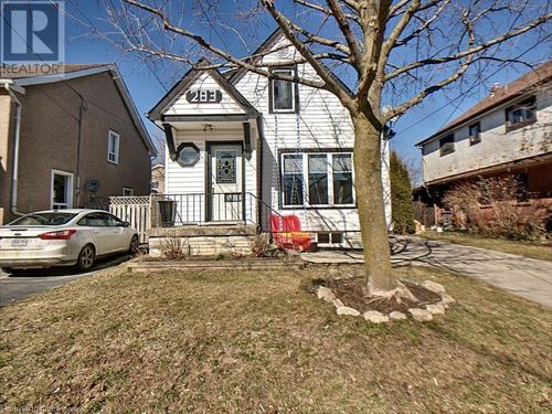 283 Macnab St, Dundas, ON, L9H2K5 | Card Image