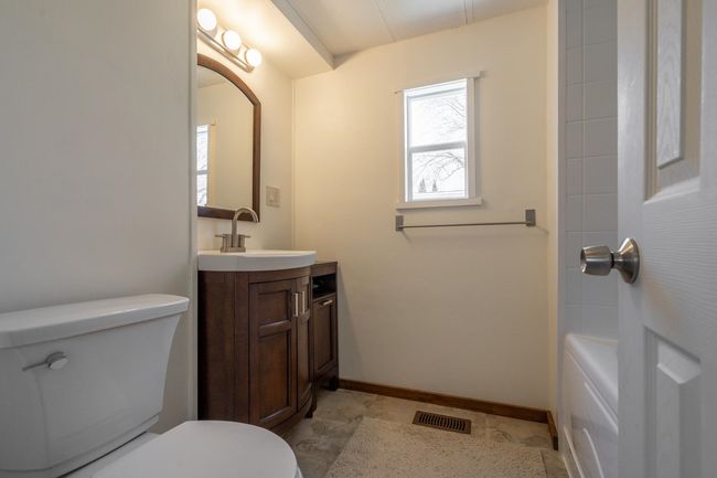 3 Hunter Blvd, House other with 2 bedrooms, 1 bathrooms and null parking in Londonderry NH | Image 12