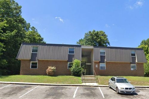 2300 Deerman St, Guntersville, AL, 35976-2011 | Card Image