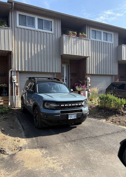 553 10th St, Collingwood, ON, L9Y4K6 | Card Image
