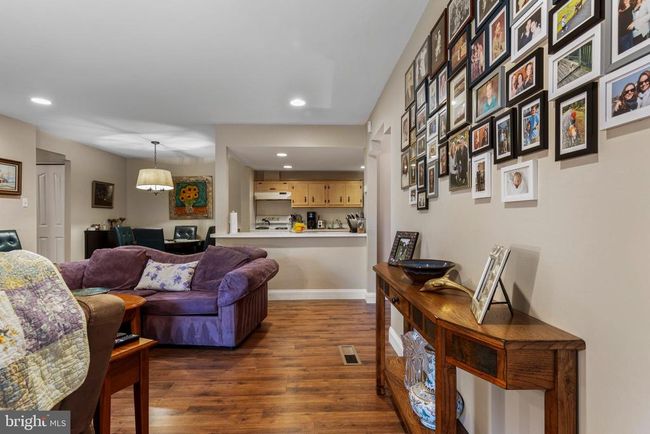 432 - 432 Old Forge Xing, Condo with 1 bedrooms, 1 bathrooms and null parking in DEVON PA | Image 11