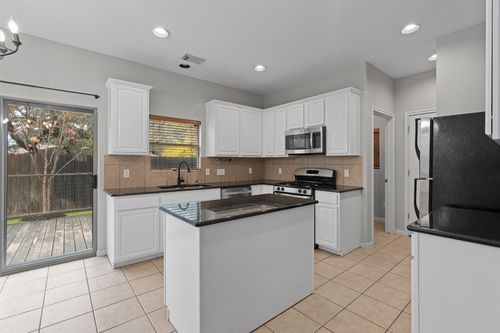 a83-2240 Independence Dr, Austin, TX, 78745-2083 | Card Image