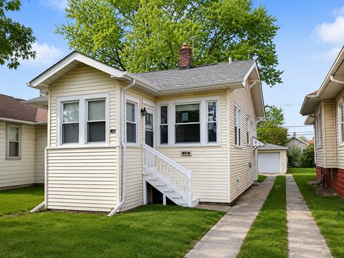 338 157th St, Calumet City, IL, 60409-4702 | Card Image