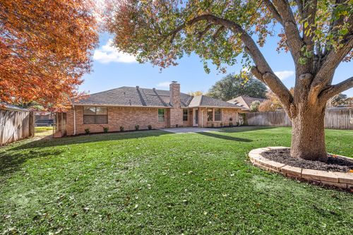 4105 Hemlock St, Fort Worth, TX, 76137-2018 | Card Image