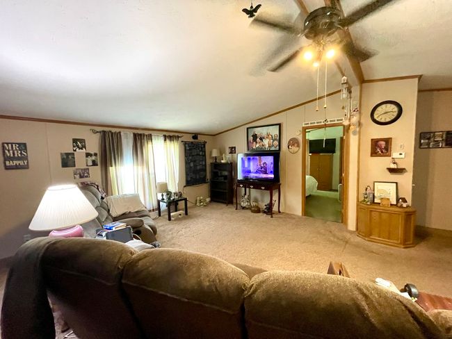 2135 Hillview Dr, Home with 3 bedrooms, 3 bathrooms and 2 parking in Princeton IL | Image 13