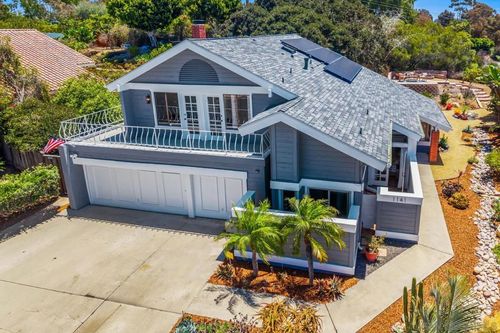 1141 Cerro Largo Dr, Solana Beach, CA, 92075-1713 | Card Image