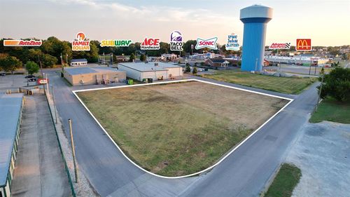 2500 Old Henderson Rd, Owensboro, KY, 42301 | Card Image