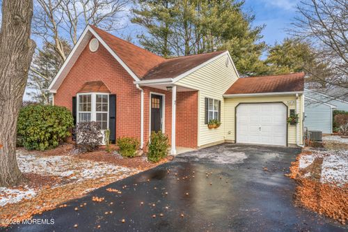 7 Morden Close, Freehold, NJ, 07728-3809 | Card Image