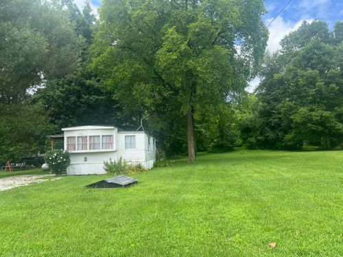 5014 English Woods Rd, Brookville, IN, 47012-9212 | Card Image
