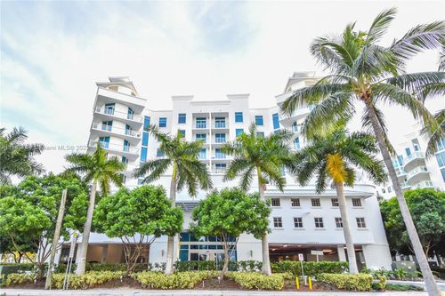 apt-309-3030 Ne 188th St, Aventura, FL, 33180-2858 | Card Image