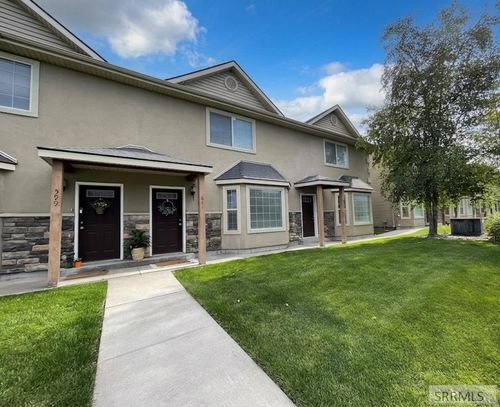 601 Trejo St, Rexburg, ID, 83440-2579 | Card Image