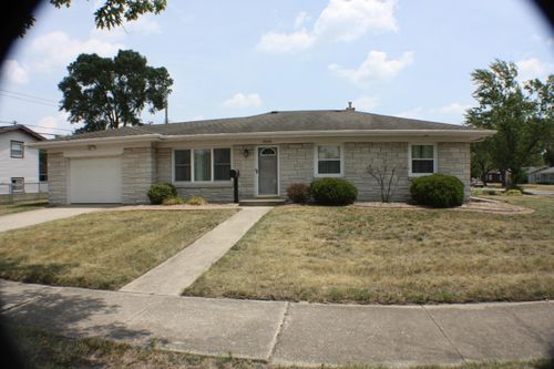 9535 Anthony Pl, Highland, IN, 46322-2922 | Card Image