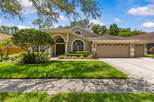 10522 Chambers Dr, Tampa, FL, 33626-2619 | Card Image