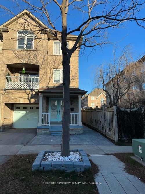 4 Burnsborough St, Ajax, ON, L1S0B6 | Card Image