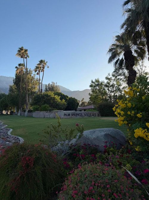 115-680 N Ashurst Ct, Palm Springs, CA, 92262-0611 | Card Image