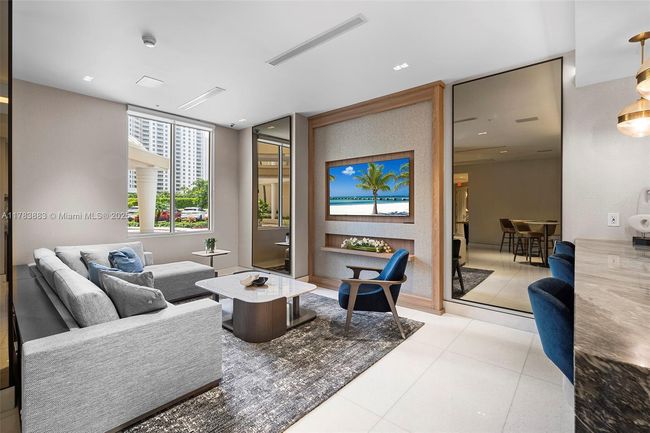 APT-2611 - 888 Brickell Key Dr, Condo with 2 bedrooms, 3 bathrooms and null parking in Miami FL | Image 38