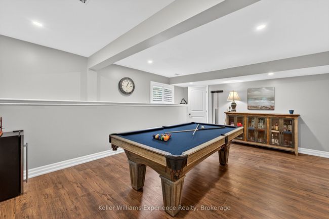32 Pinecone Ave, House other with 5 bedrooms, 3 bathrooms and 6 parking in Tiny ON | Image 23