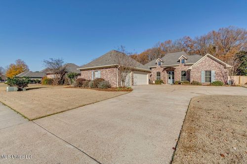 136 Sycamore Rdg, Madison, MS, 39110-7069 | Card Image