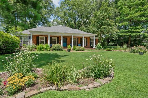 7708 Mchenry Cir N, Germantown, TN, 38138-2242 | Card Image