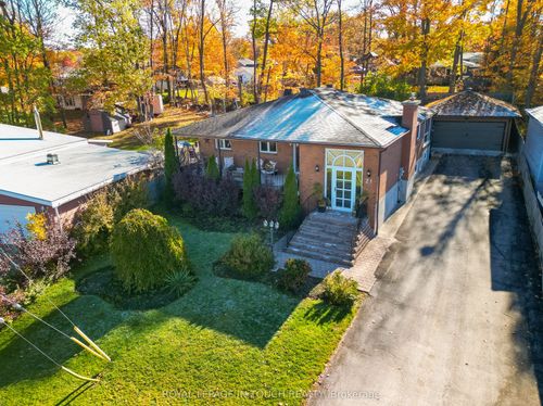 21 Robins Point Rd, Victoria Harbour, ON, L0K2A0 | Card Image