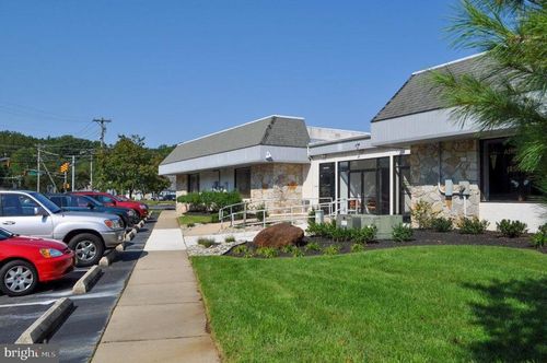 860 Route 168, TURNERSVILLE, NJ, 08012-3215 | Card Image