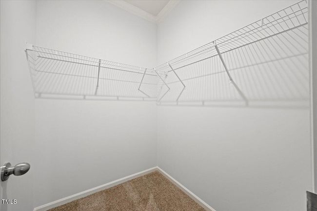 Walk in Closet Br 3 | Image 21