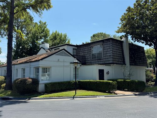 l155-10220 Memorial Drive, Houston, TX, 77024 | Card Image