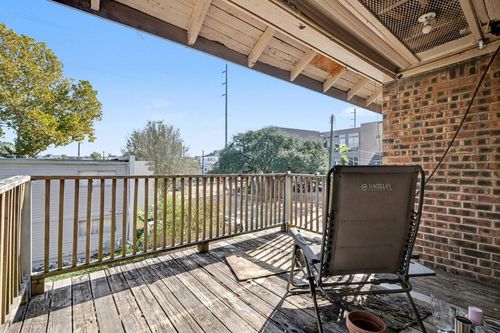 unit-4-2323 Park St, Houston, TX, 77019-6884 | Card Image