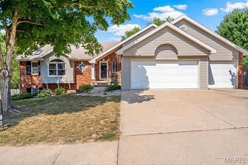 2706 Chambray Rd, Columbia, MO, 65203-6714 | Card Image