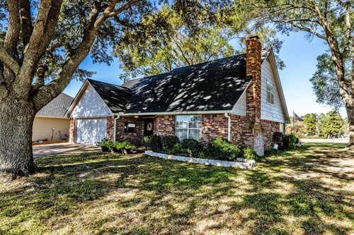 14 Westwood Dr W, Trinity, TX, 75862-8896 | Card Image