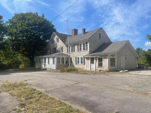 221 New Durham Rd, Alton, NH, 03809-4922 | Card Image
