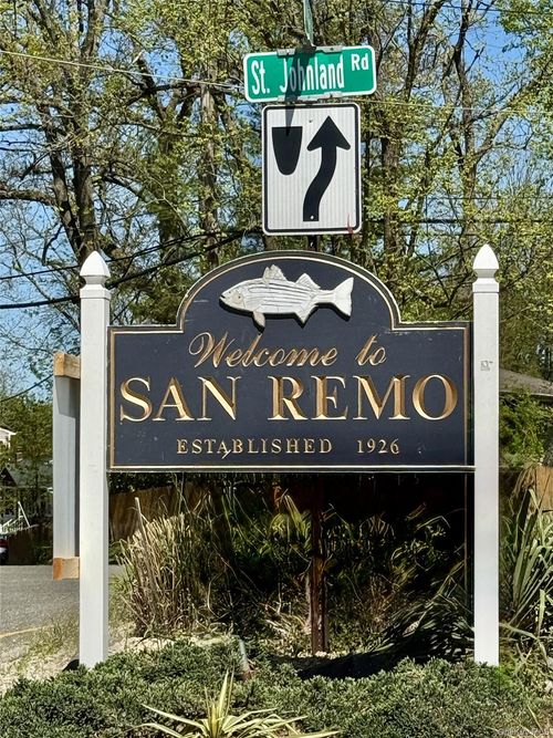 118 Longfellow Drive, Smithtown, NY, 11754 | Card Image