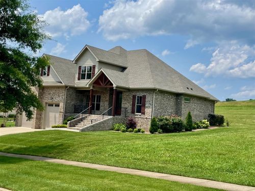 626 Village Way, Bowling Green, KY, 42103-7836 | Card Image