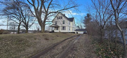 205 S Dettman Rd, Jackson, MI, 49203-2204 | Card Image